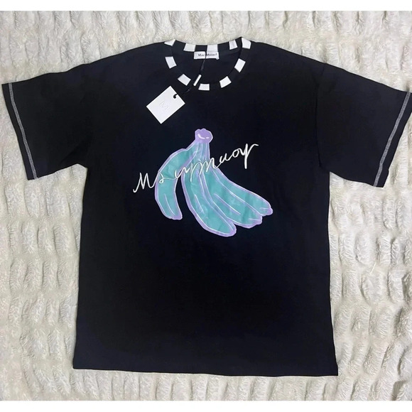 NWT MACYMCCOY Men’s Blue Banana Print Black T-Shirt - Picture 2 of 13